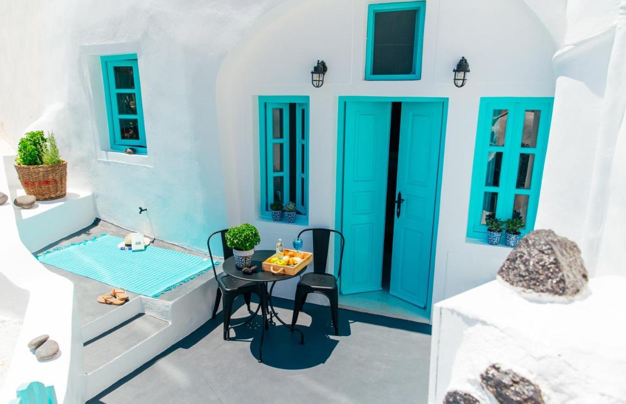 Blessed Blue Boutique Cave Suite Oia  Bagian luar foto