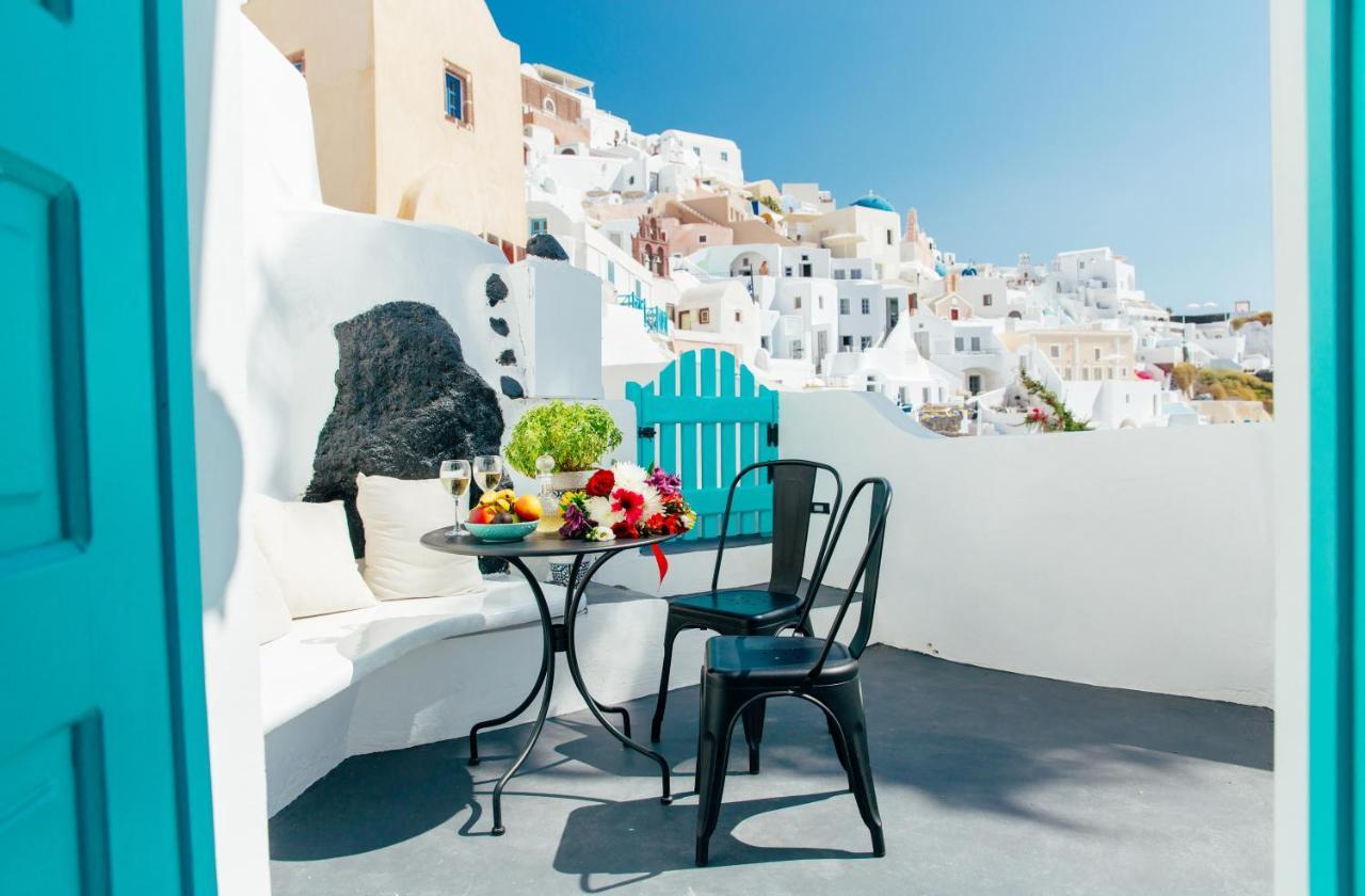 Blessed Blue Boutique Cave Suite Oia  Bagian luar foto